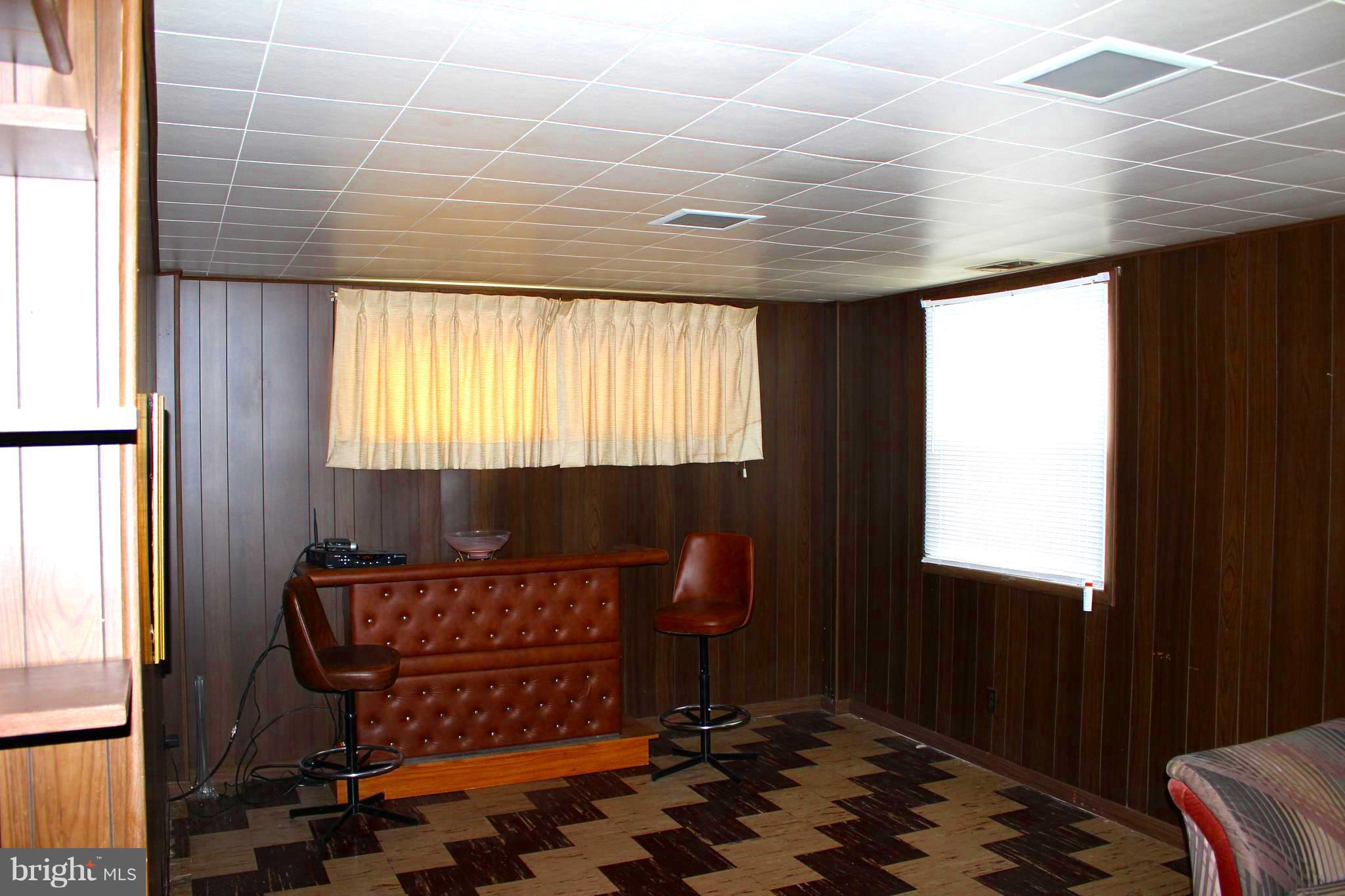 2827 Rona Road Baltimore, MD 21207 - Photo 23 of 29 Family Room