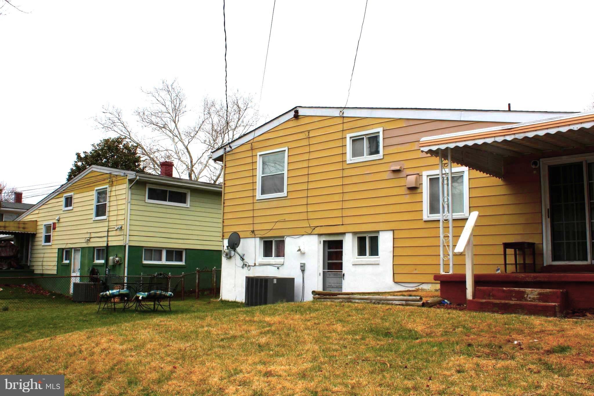 2827 Rona Road Baltimore, MD 21207 - Photo 5 of 29 Exterior (Rear)
