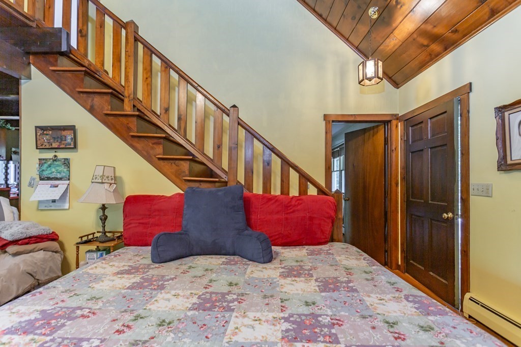 86 Restful Valley Road Tiverton, RI 02878 - Photo 12 of 28 Gallery Image 12