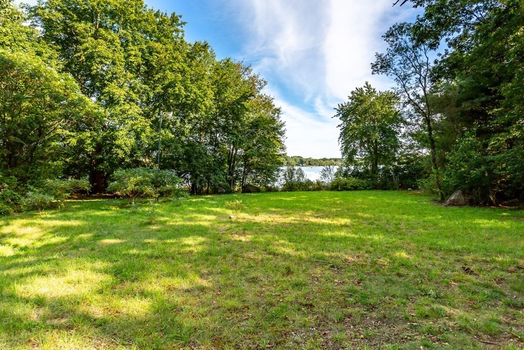 86 Restful Valley Road Tiverton, RI 02878 - Photo 21 of 28 Gallery Image 21
