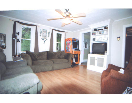 52 Mill Street Warren, MA 01083 - Photo 5 of 8 Gallery Image 5