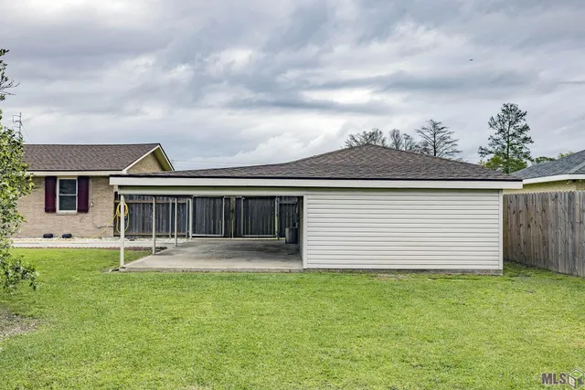 $215,000 | 9202 East Main Street, Houma, LA 70363