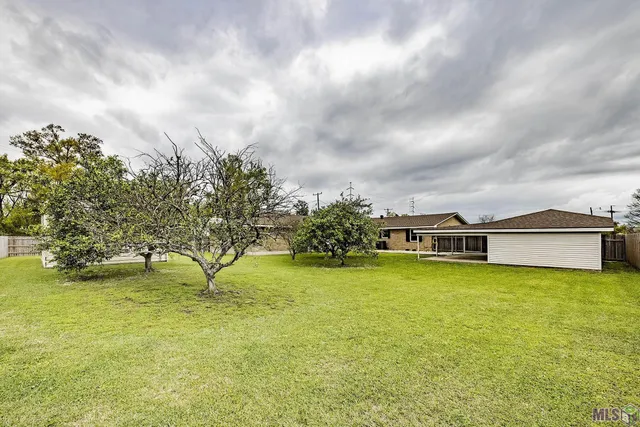 $215,000 | 9202 East Main Street, Houma, LA 70363