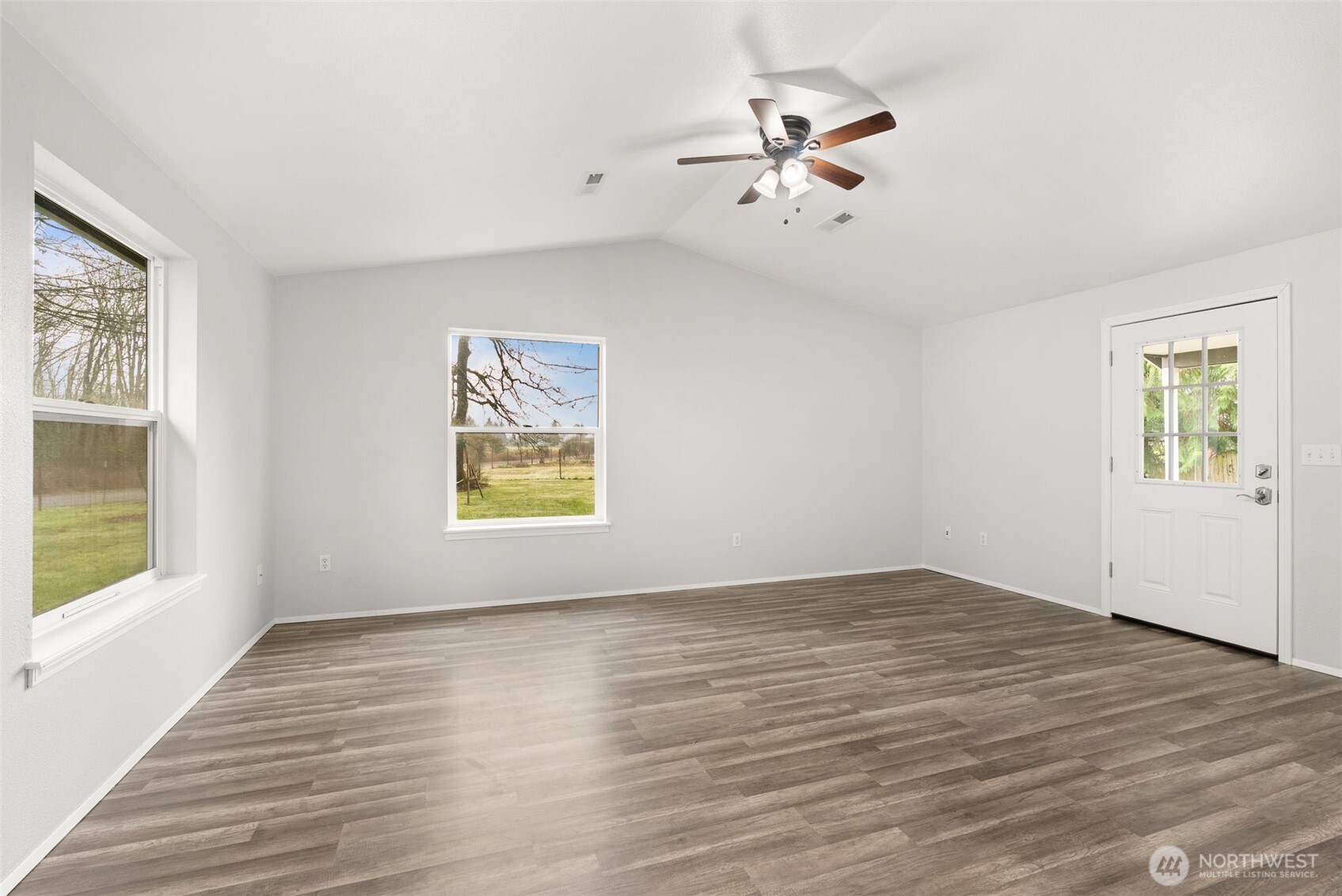 16033 Gibson Road Southwest Tenino, WA 98589 - Photo 11 of 39