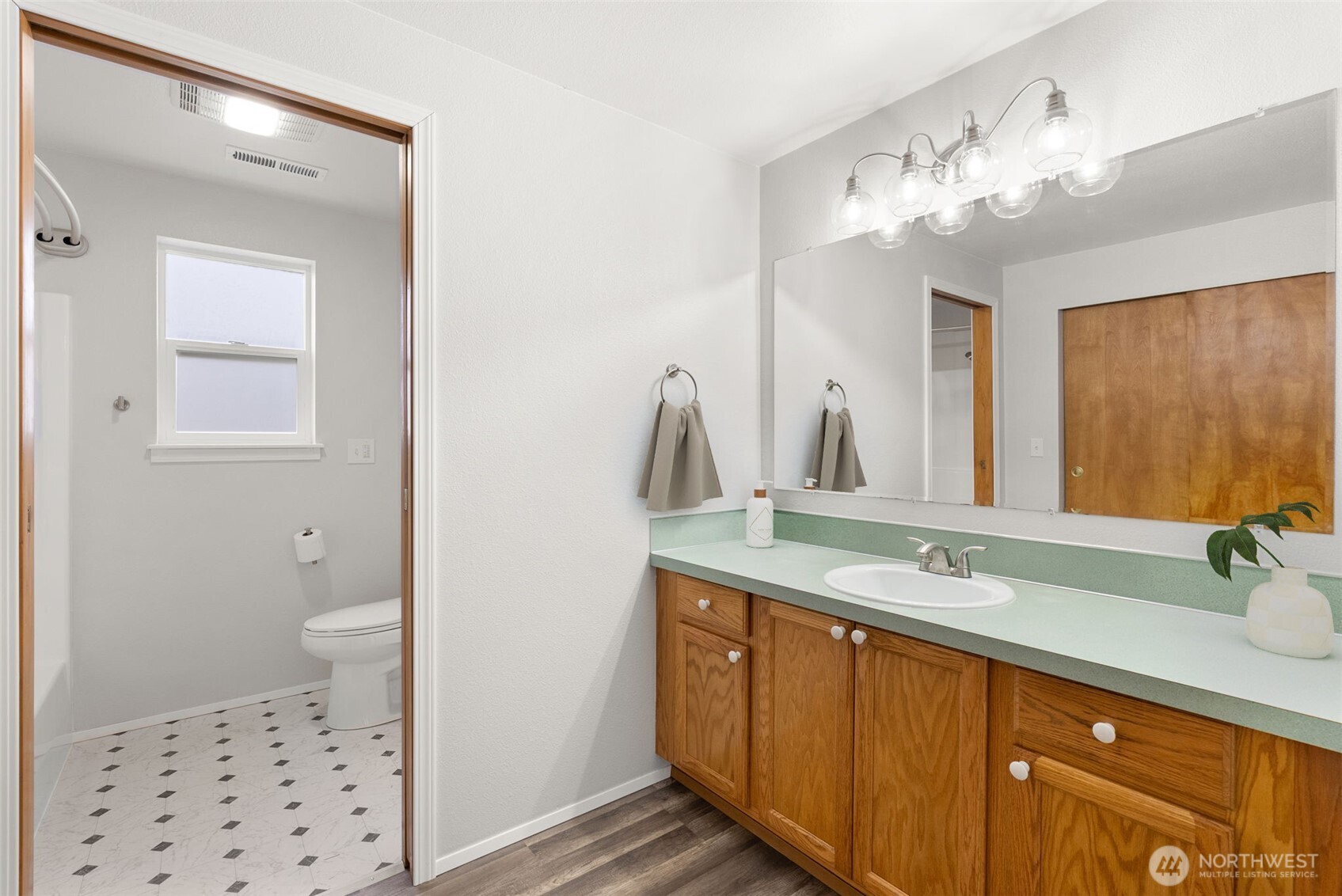 16033 Gibson Road Southwest Tenino, WA 98589 - Photo 21 of 39