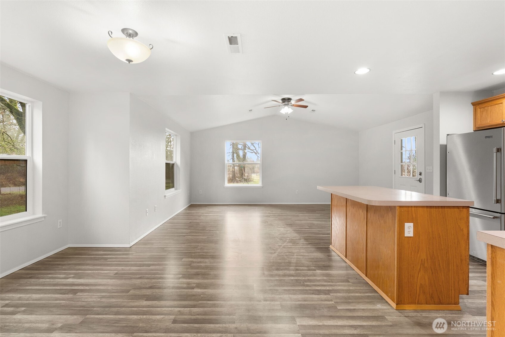 16033 Gibson Road Southwest Tenino, WA 98589 - Photo 5 of 39