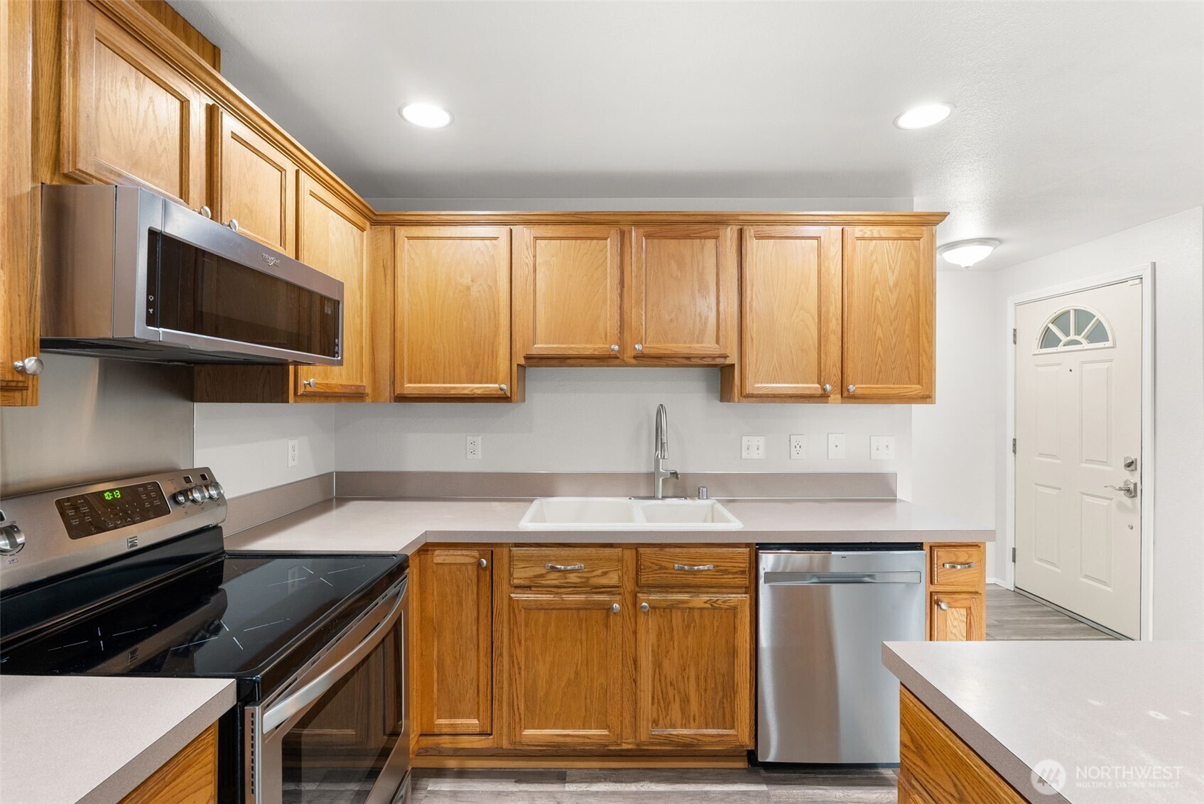 16033 Gibson Road Southwest Tenino, WA 98589 - Photo 8 of 39