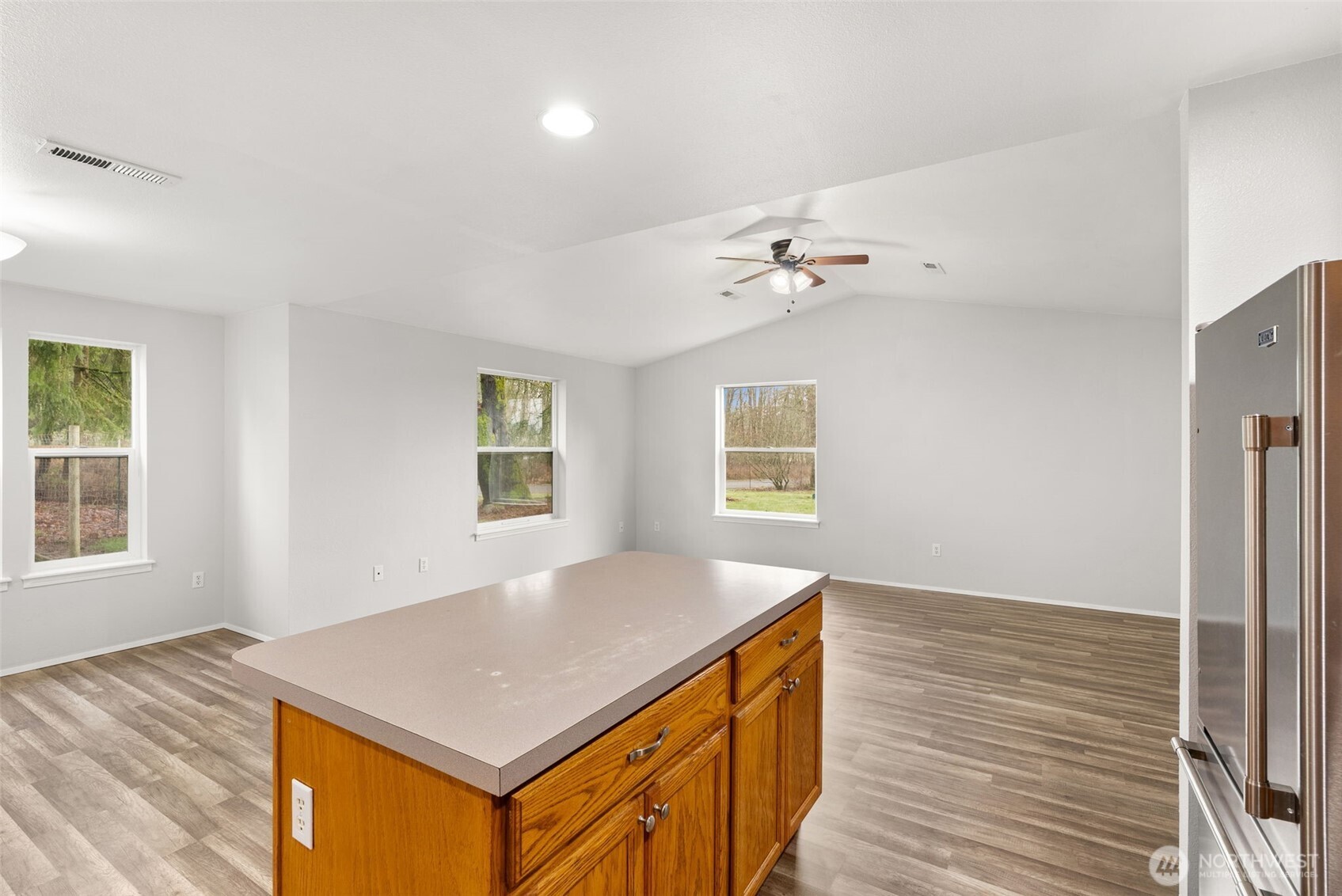 16033 Gibson Road Southwest Tenino, WA 98589 - Photo 10 of 39