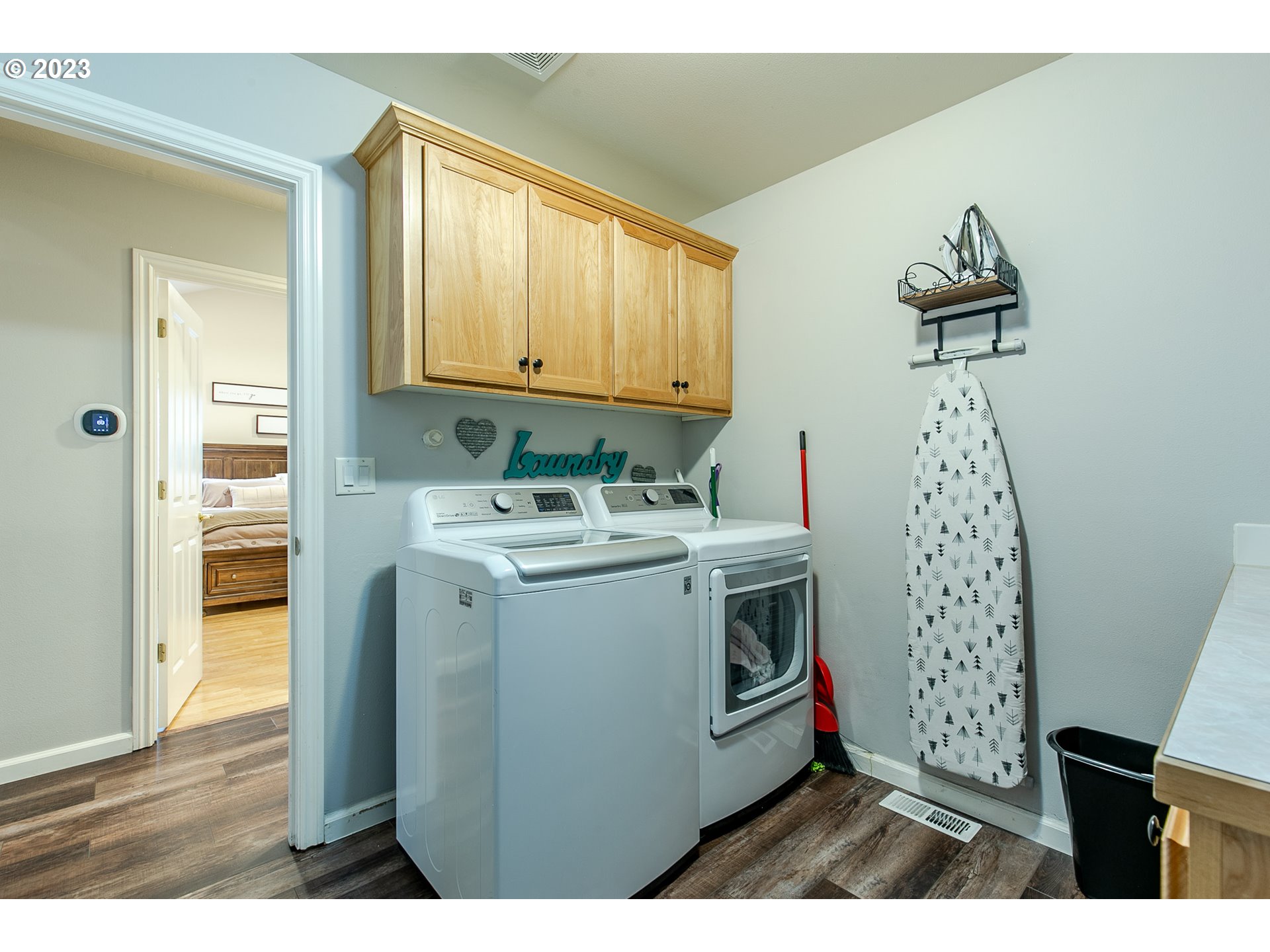 2353 35th Street Springfield, OR 97477 - Photo 18 of 32 a utility room with closet dryer and washer