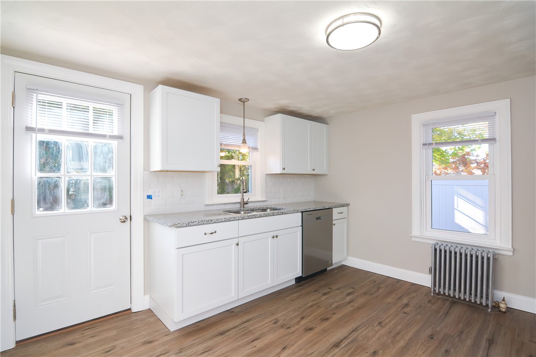 2190 West Shore Road Warwick, RI 02889 - Photo 13 of 43 Gallery Image 13