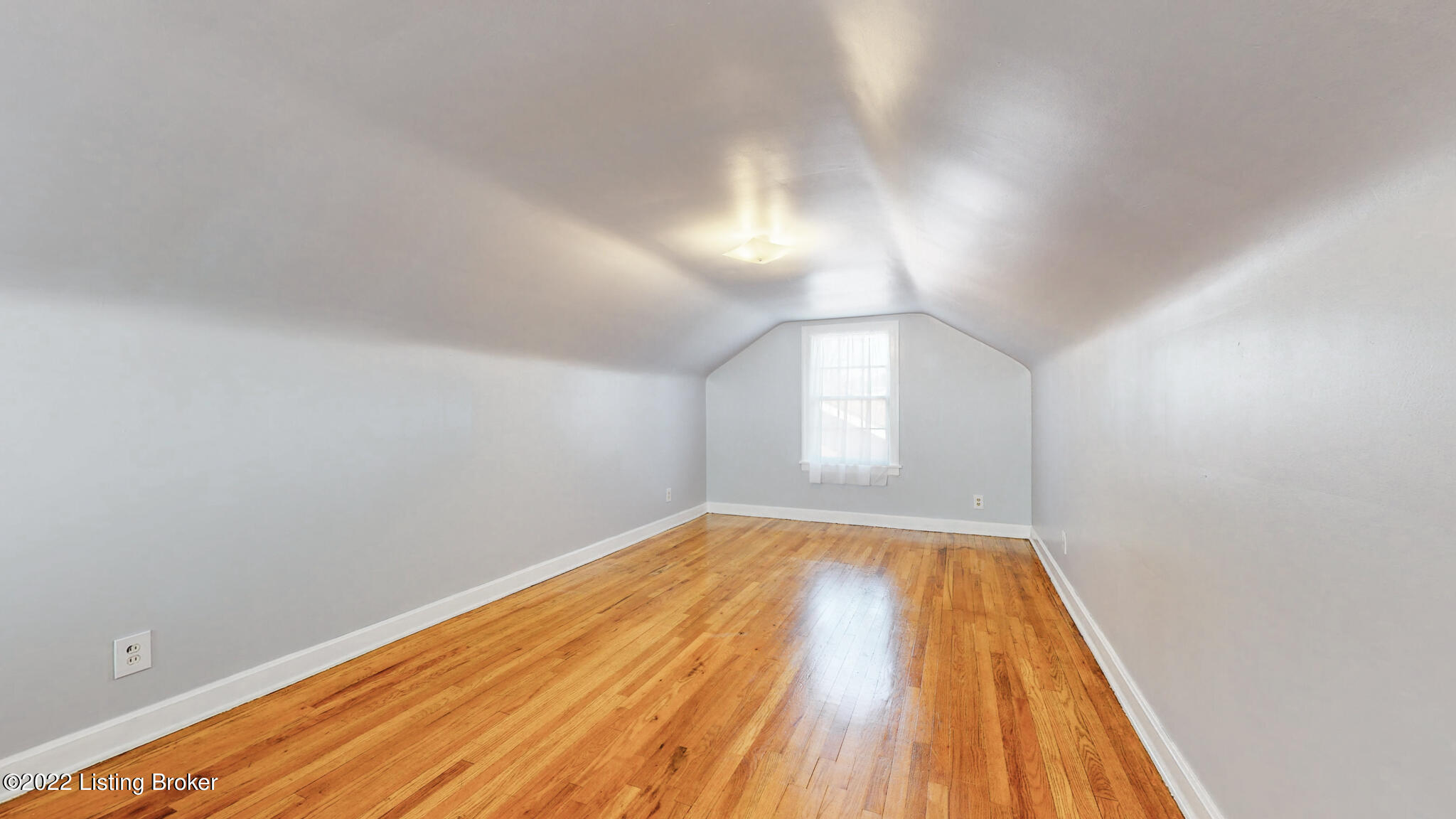 2910 Beaumont Road Louisville, KY 40205 - Photo 25 of 36 2910 Beaumont Rd Louisville KY 40205-19