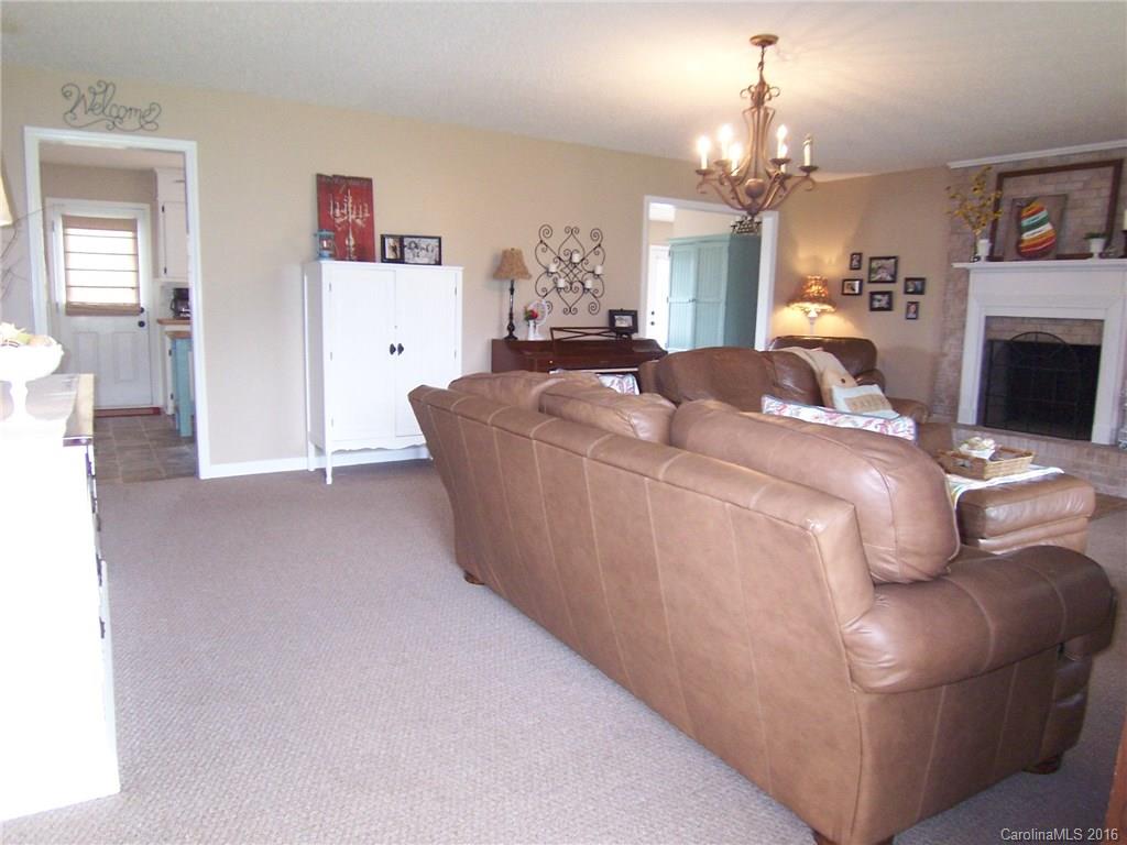 1316 Chatfield Road Shelby, NC 28150 - Photo 4 of 19 Gallery Image 4