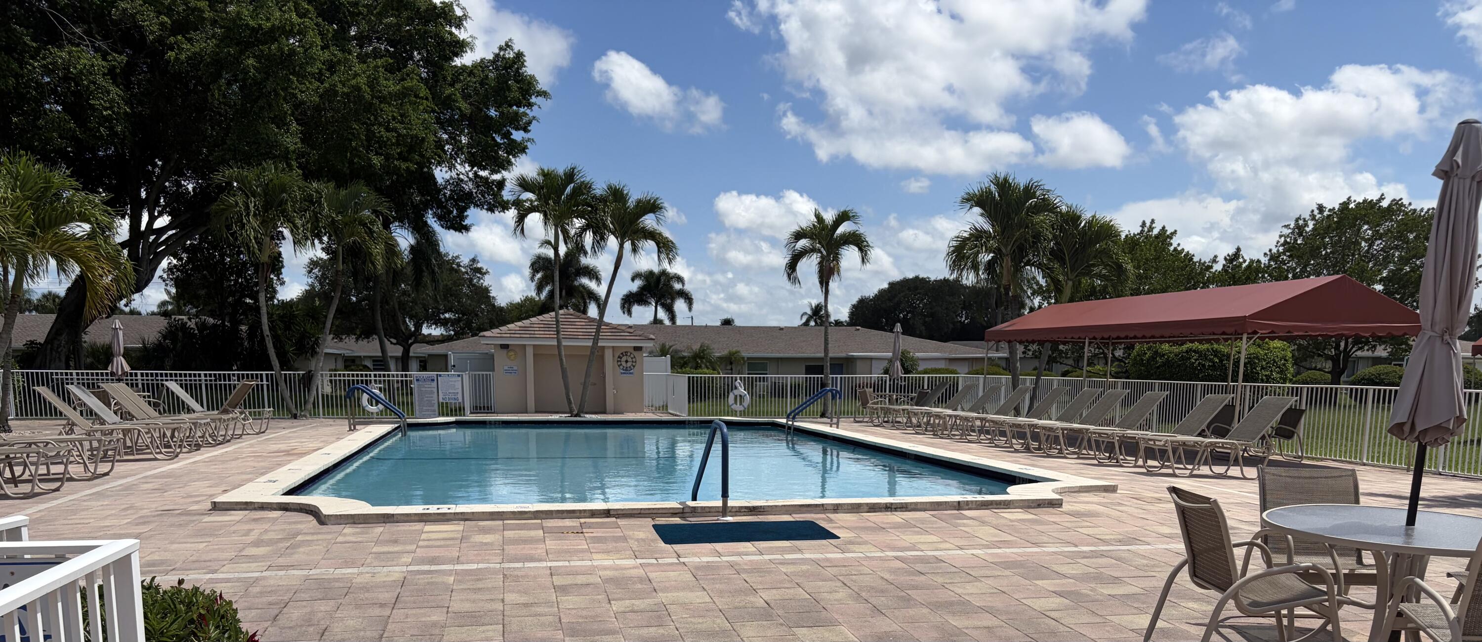 20928 Sedgewick Drive, Unit 399 Boca Raton, FL 33433 - Photo 16 of 18 Pool area