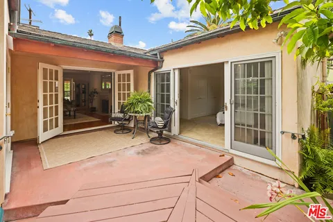 $2,650,000 | 219 Entrada Drive, Santa Monica, CA 90402