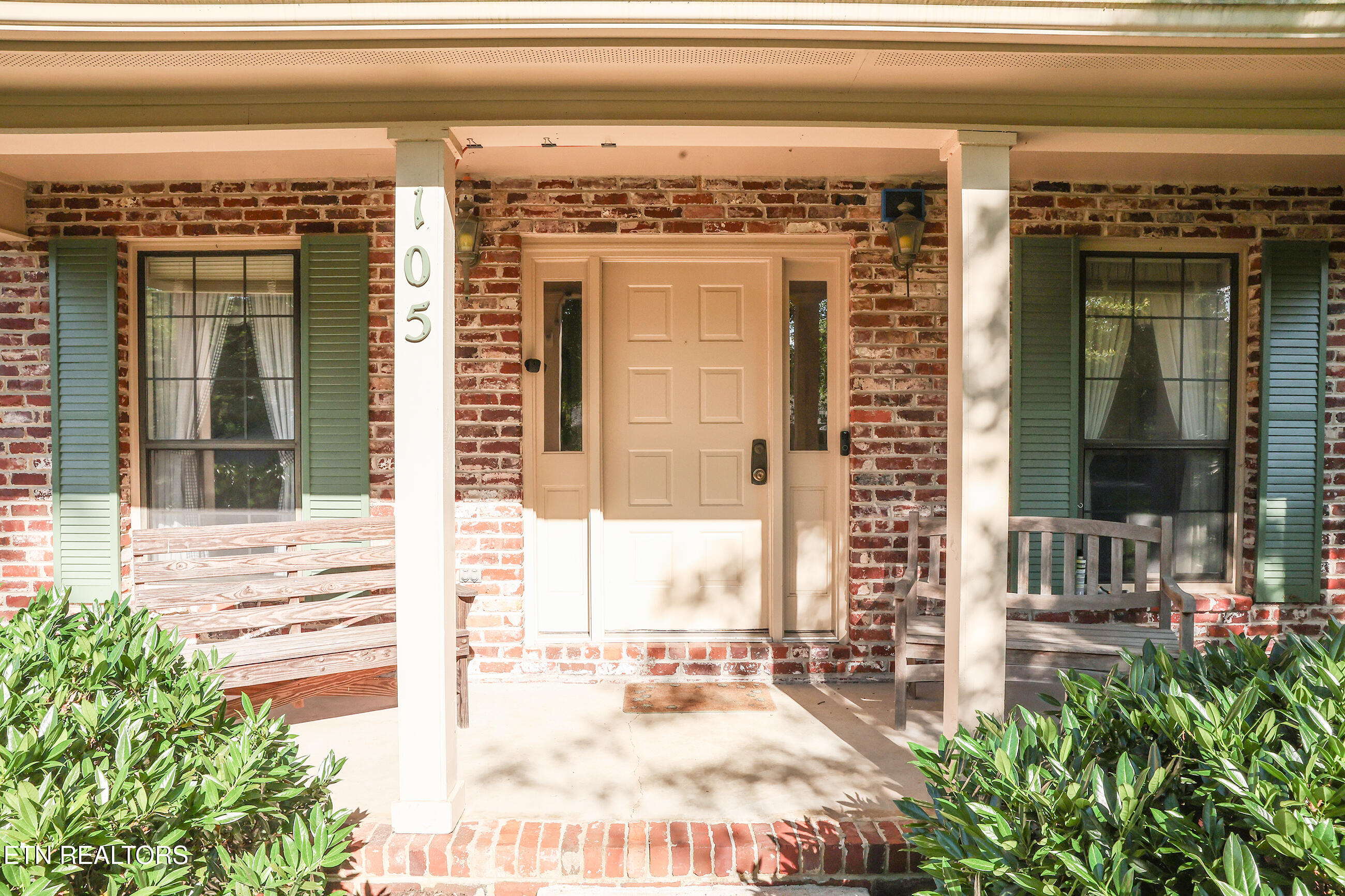 105 Claymore Lane Oak Ridge, TN 37830 - Photo 6 of 55 front door 2