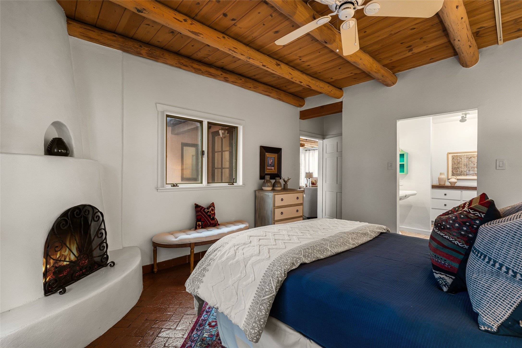 722 Bishops Lodge Road Santa Fe, NM 87501 - Photo 12 of 33 Gallery Image 12