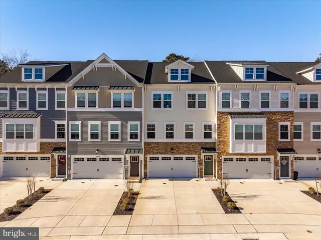 $559,900 | 9519 Seascape Lane, Unit 3, Berlin, MD 21811