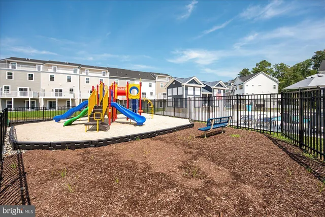 $559,900 | 9519 Seascape Lane, Unit 3, Berlin, MD 21811