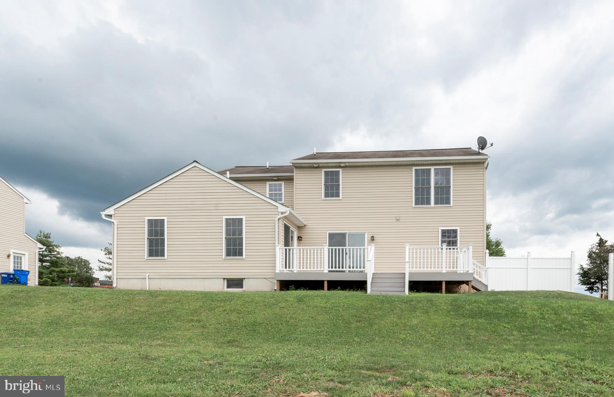 70 Test Road York, PA 17404 - Photo 3 of 19