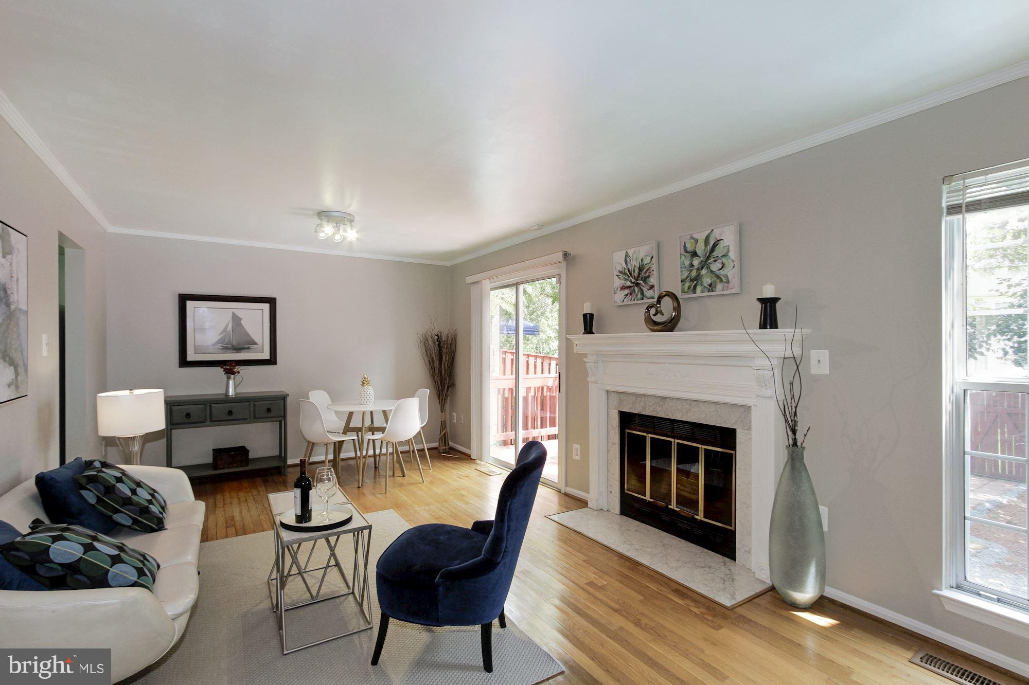 14946 Ladymeade Circle Silver Spring, MD 20906 - Photo 5 of 25 Living Room