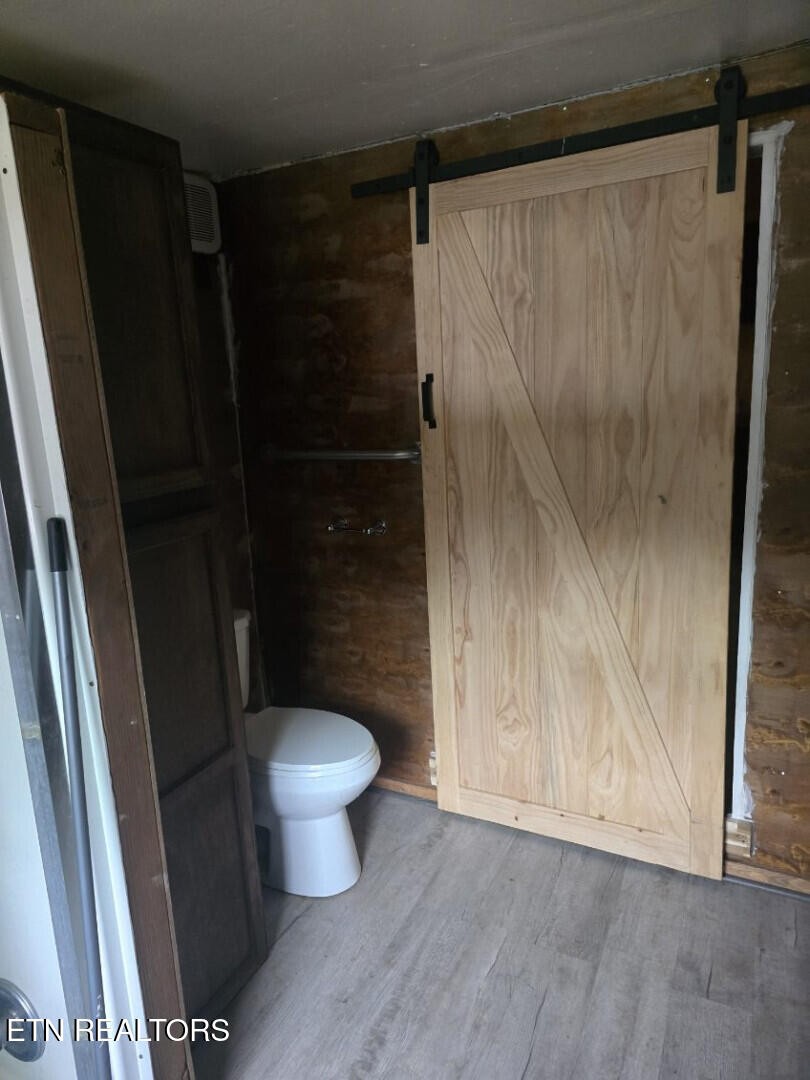 147 Highway 107 Del Rio, TN 37727 - Photo 7 of 17