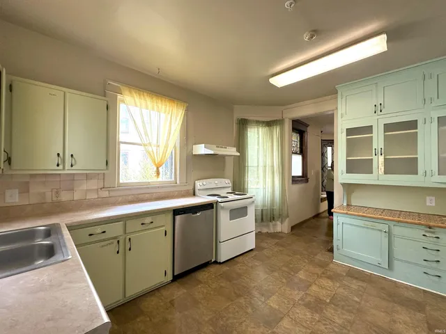 $219,900 | 205 North Main Street, Spencer, IN 47460