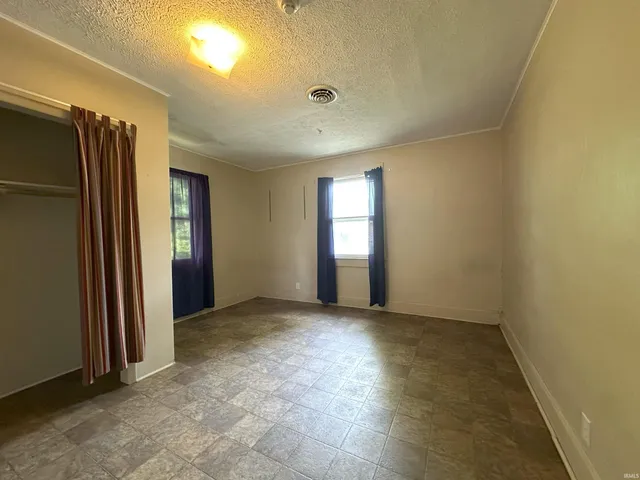 $219,900 | 205 North Main Street, Spencer, IN 47460