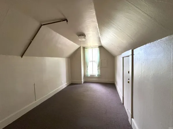 $219,900 | 205 North Main Street, Spencer, IN 47460