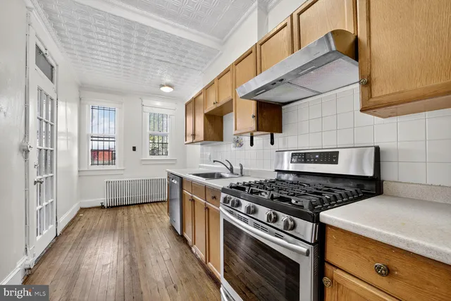 $3,950 | 517 Quincy Street Northwest, Washington, DC 20011