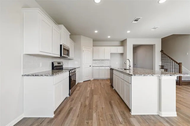 $387,900 | 1240 Colca Drive, Springtown, TX 76082