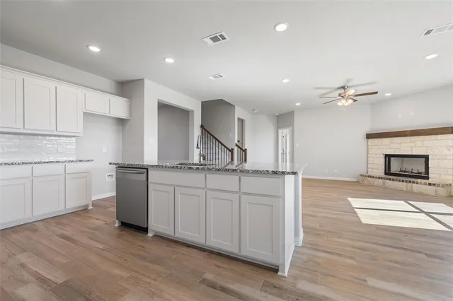 $387,900 | 1240 Colca Drive, Springtown, TX 76082