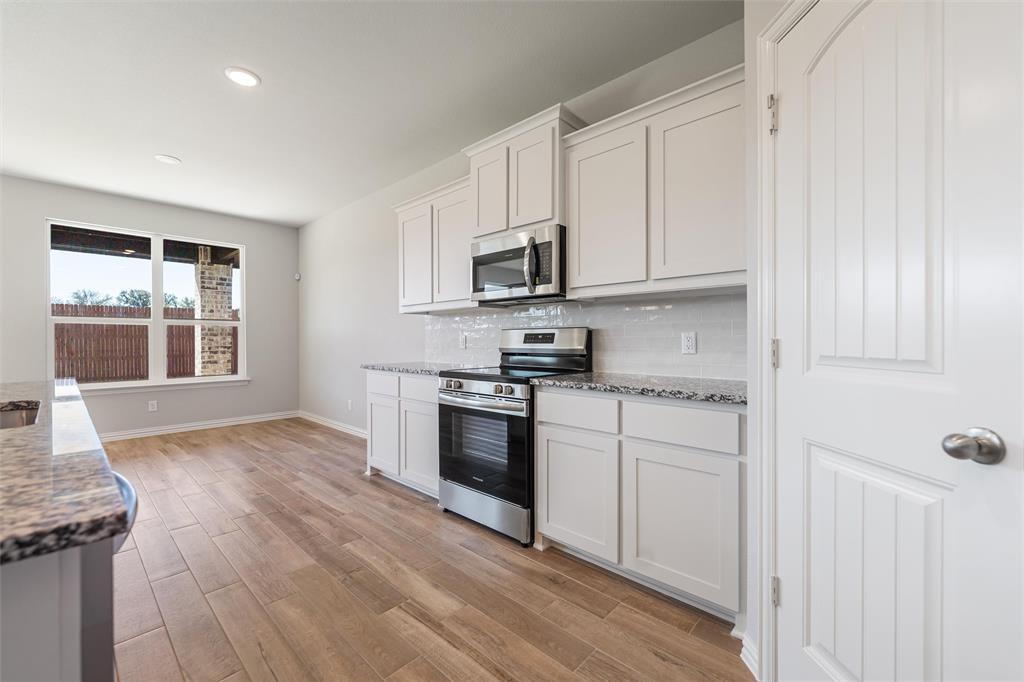 1240 Colca Drive Springtown, TX 76082 - Photo 15 of 40