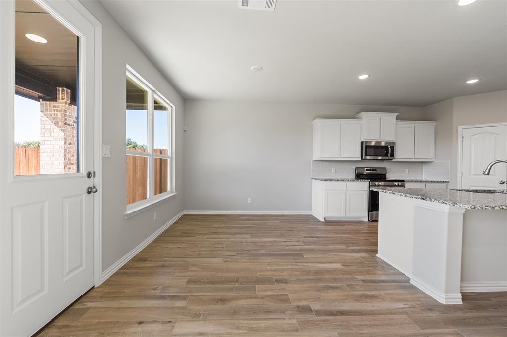 1240 Colca Drive Springtown, TX 76082 - Photo 16 of 40