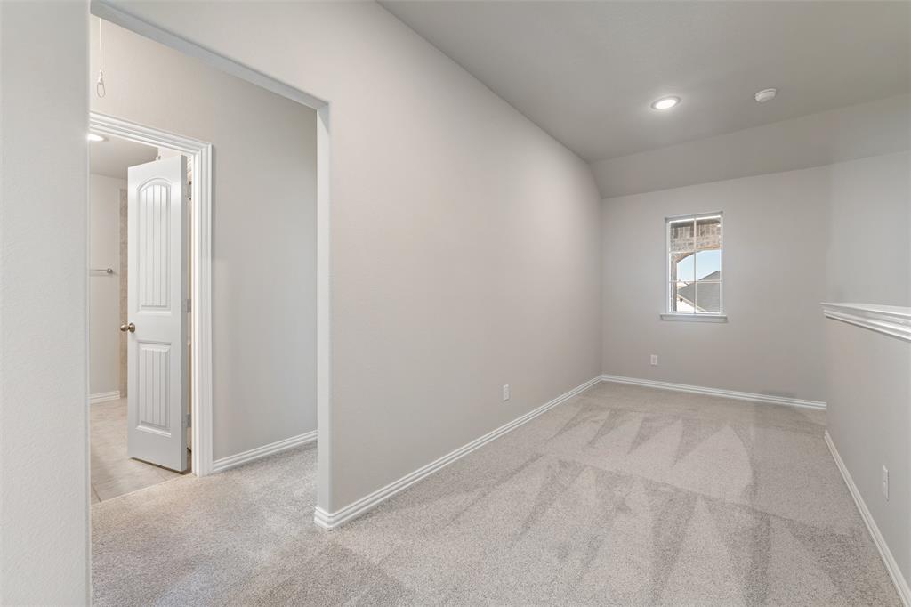 1240 Colca Drive Springtown, TX 76082 - Photo 32 of 40