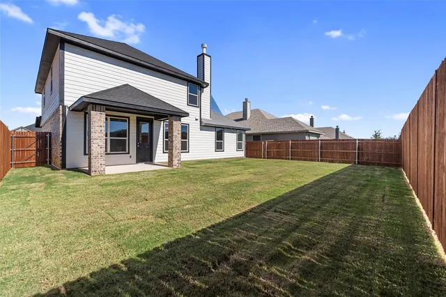 $387,900 | 1240 Colca Drive, Springtown, TX 76082