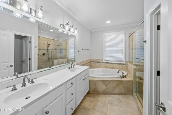$899,900 | 6736 Ingleside Lane, Knoxville, TN 37924