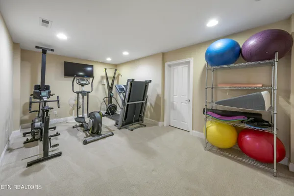 $899,900 | 6736 Ingleside Lane, Knoxville, TN 37924