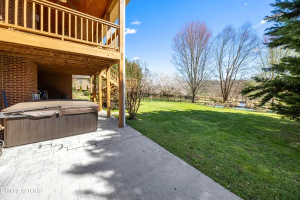 $899,900 | 6736 Ingleside Lane, Knoxville, TN 37924