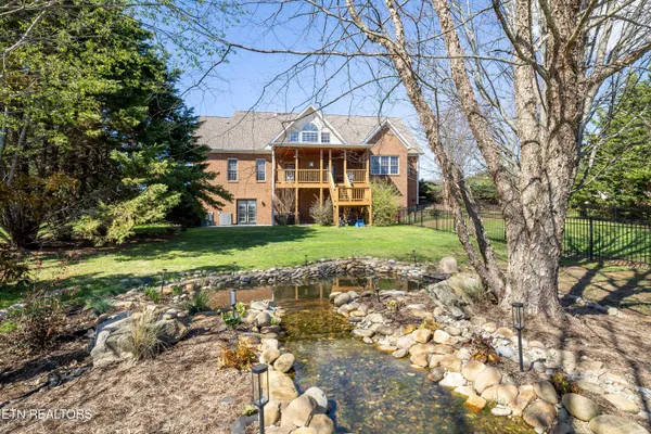 $899,900 | 6736 Ingleside Lane, Knoxville, TN 37924