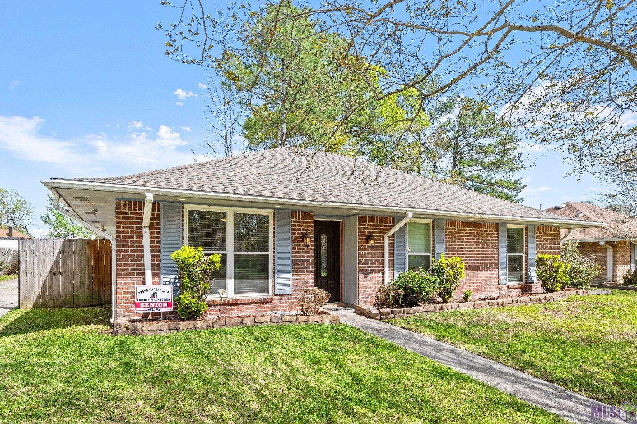 16829 Bonham Avenue Baton Rouge, LA 70816 - Photo 1 of 15