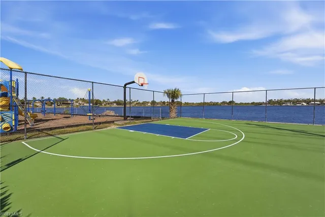 a view of a tennis court