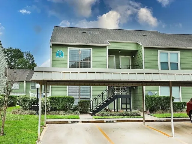 $1,295 | 14777 Wunderlich Drive, Unit 1902, Houston, TX 77069
