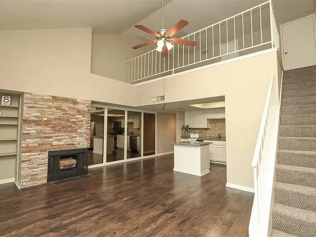 $1,295 | 14777 Wunderlich Drive, Unit 1902, Houston, TX 77069