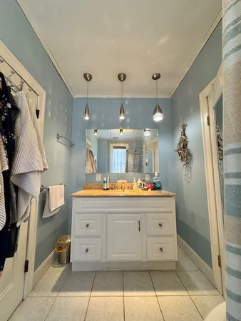 $1,900 | 4 Mansfield Street, Unit 2, Providence, RI 02908