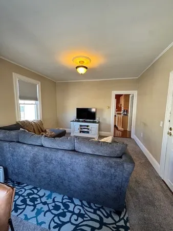 $1,900 | 4 Mansfield Street, Unit 2, Providence, RI 02908