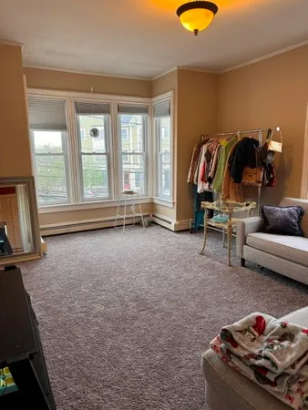 $1,900 | 4 Mansfield Street, Unit 2, Providence, RI 02908