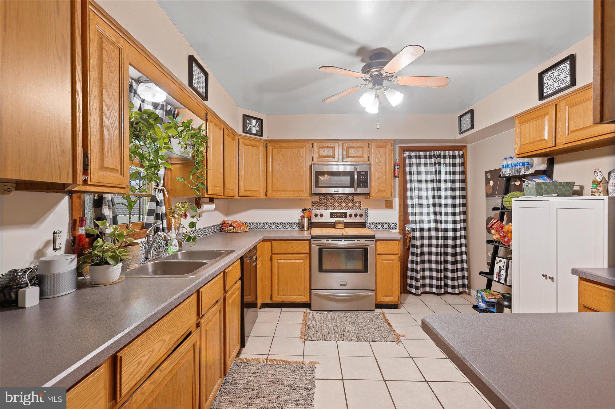 833 Pheasant Road Harrisburg, PA 17112 - Photo 7 of 30 Gallery Image 7