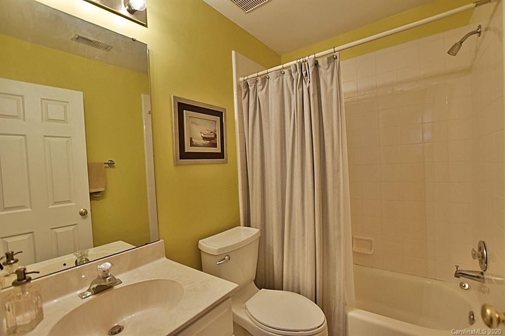 612 Landsdowne Court Fort Mill, SC 29708 - Photo 21 of 28