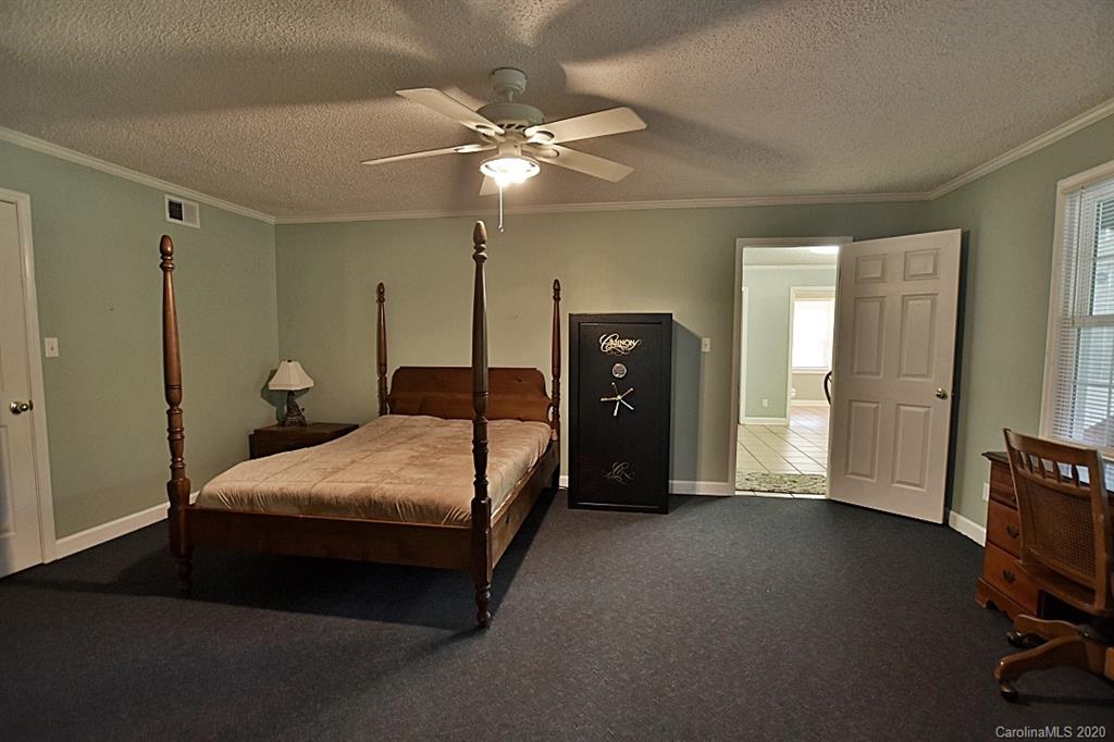 612 Landsdowne Court Fort Mill, SC 29708 - Photo 25 of 28
