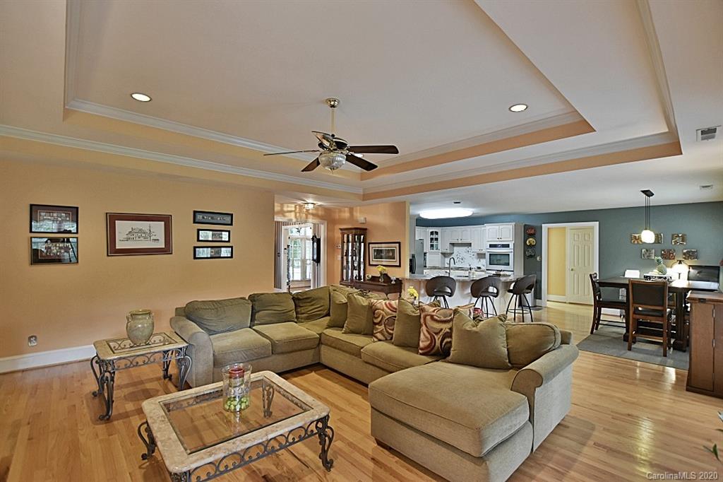 612 Landsdowne Court Fort Mill, SC 29708 - Photo 5 of 28
